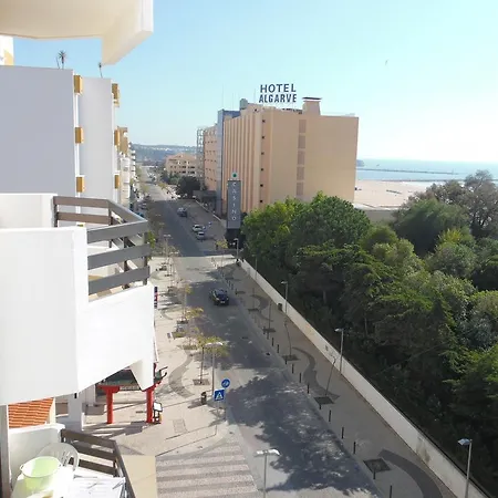 Coral Da Rocha 3 Portimão